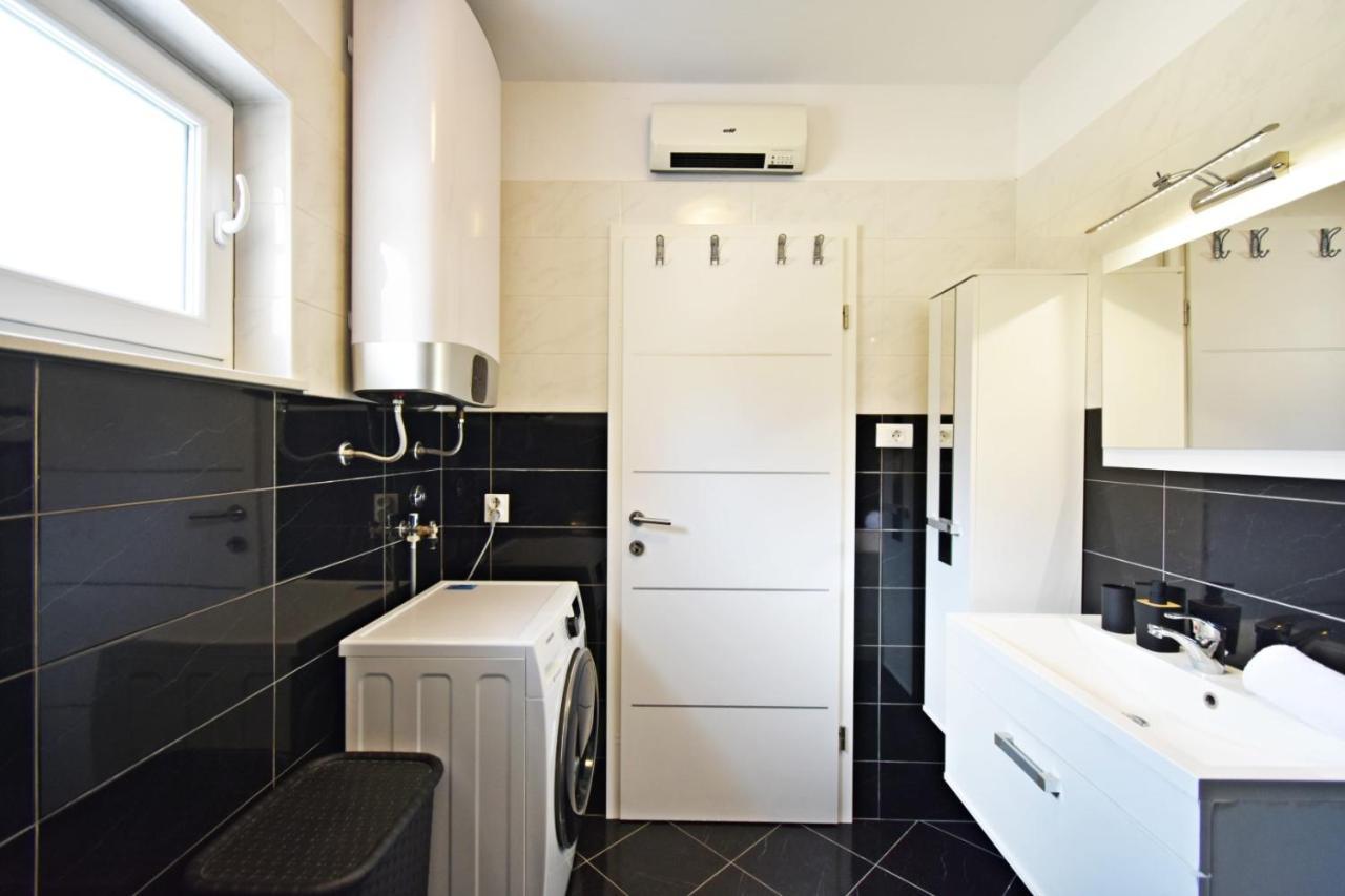 Apartman Lukas Rabac Bagian luar foto